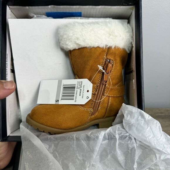 NAUTICA Girls Warm Boots-Cold Weather Fashion With Sherpa Fur Size 5 # B-34 - Picture 7 of 7